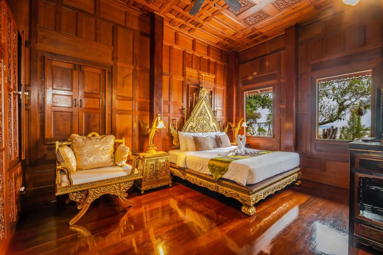 Royal Thai Villa Phuket - SHA Extra Plus Rawai Exteriör bild