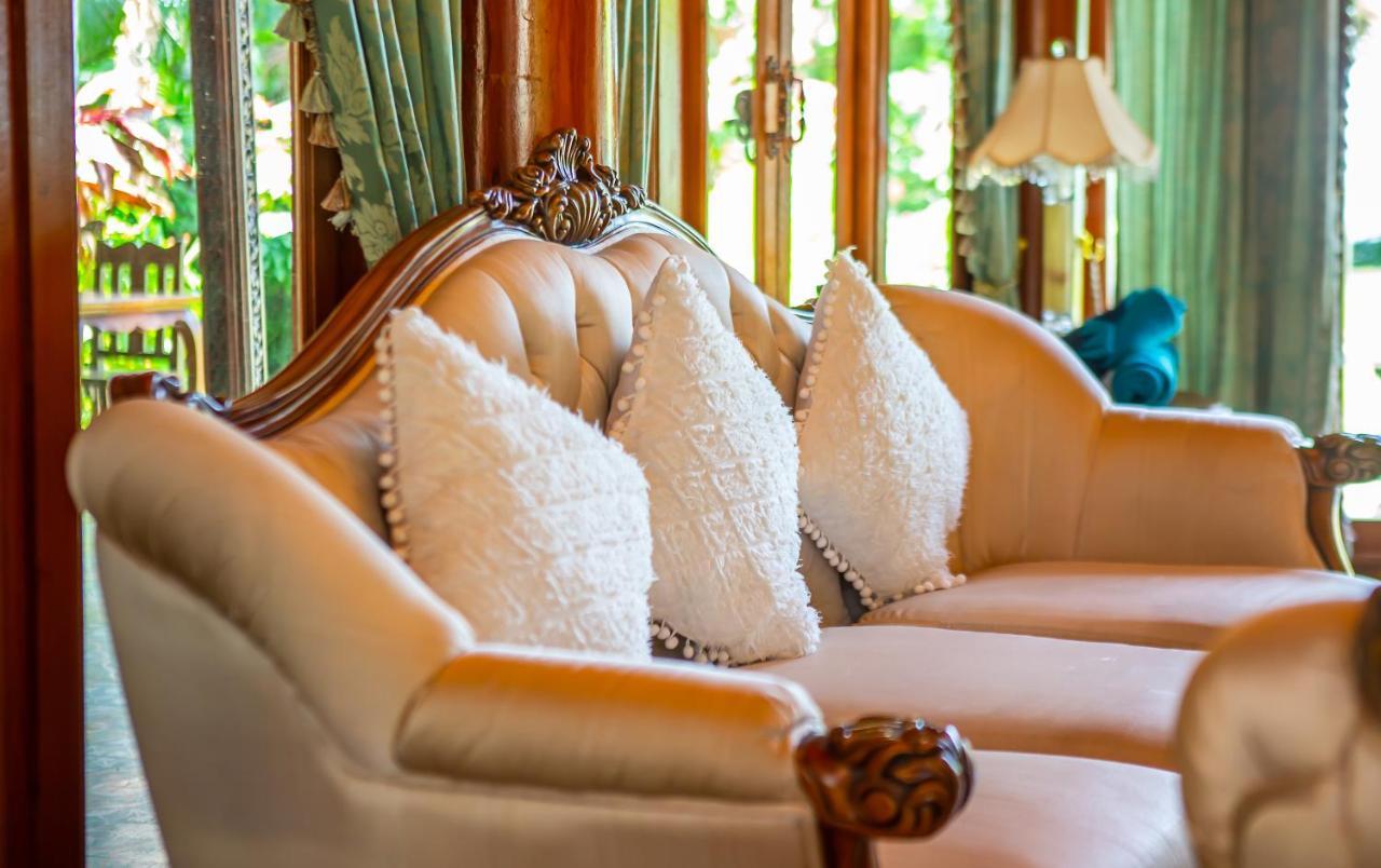 Royal Thai Villa Phuket - SHA Extra Plus Rawai Exteriör bild