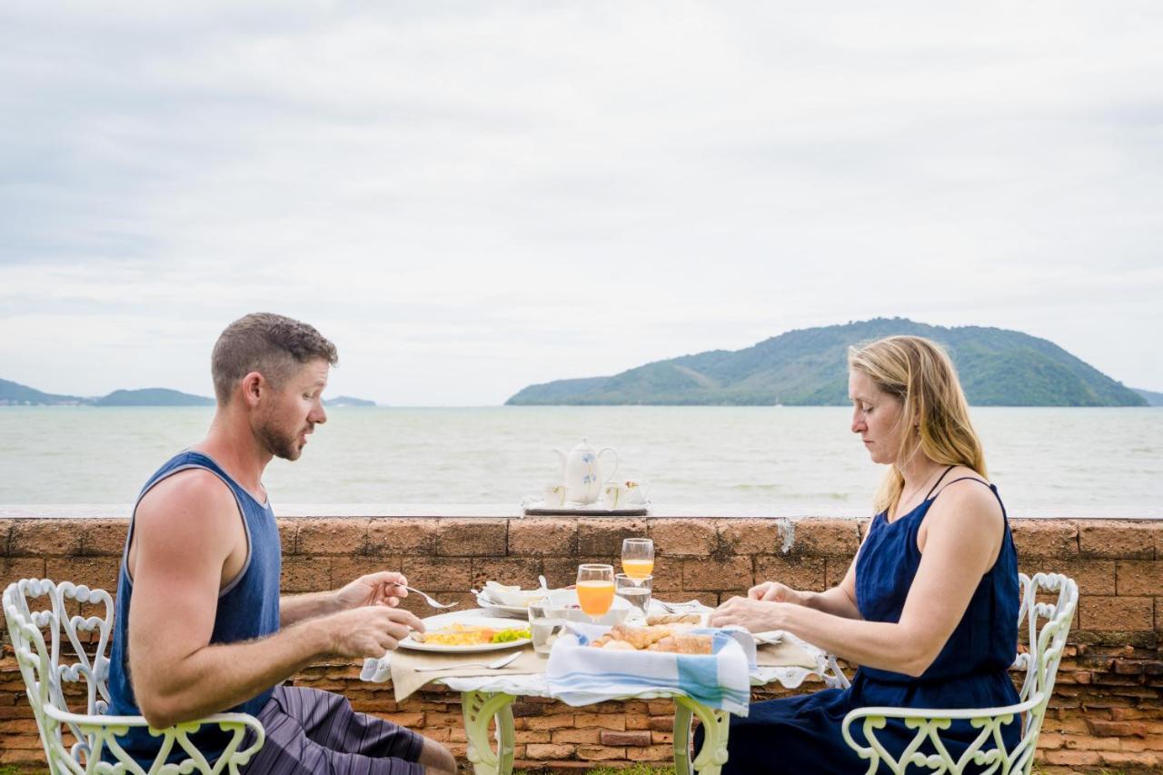 Royal Thai Villa Phuket - SHA Extra Plus Rawai Exteriör bild